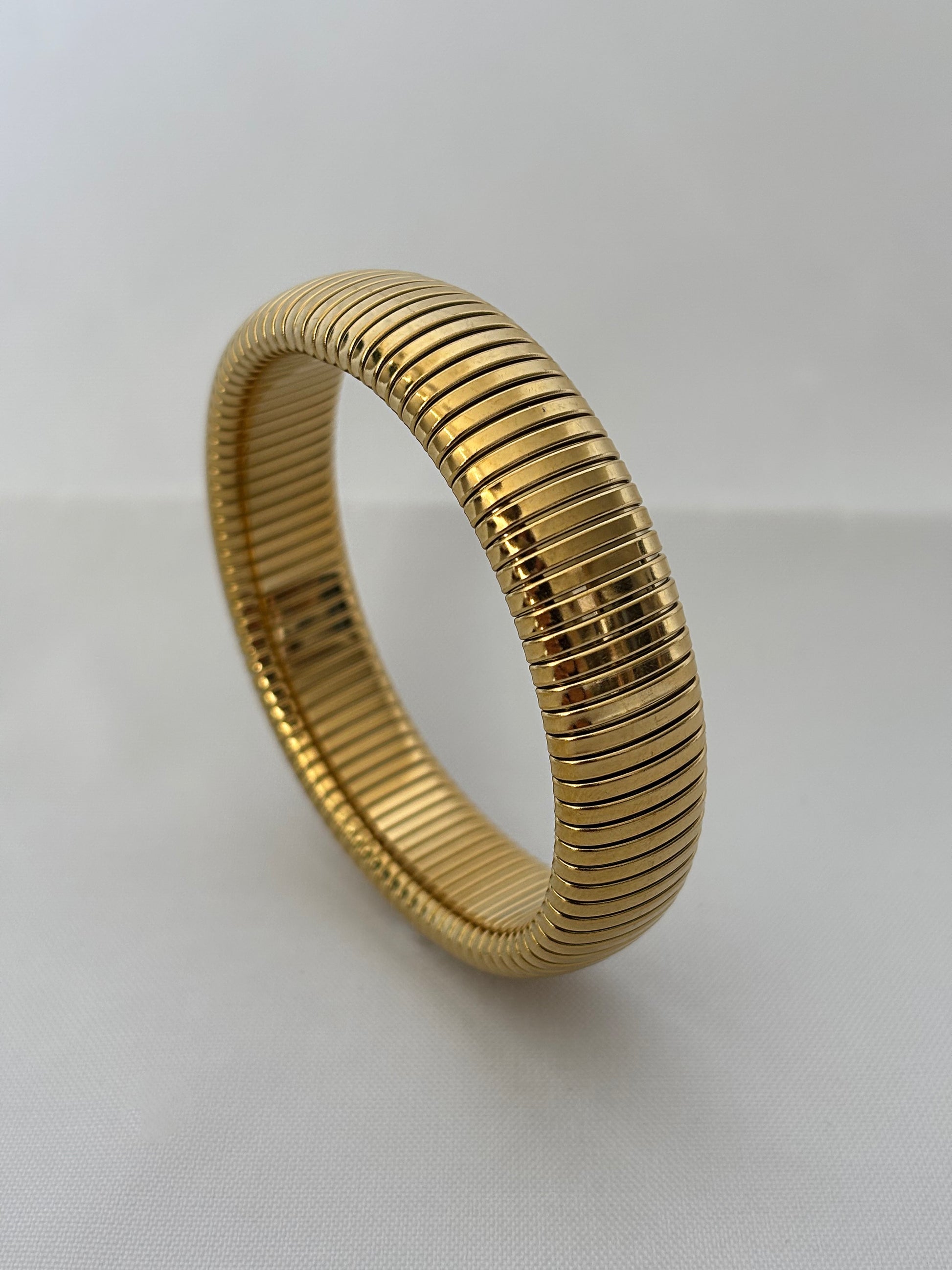 Ember Cuff 16mm