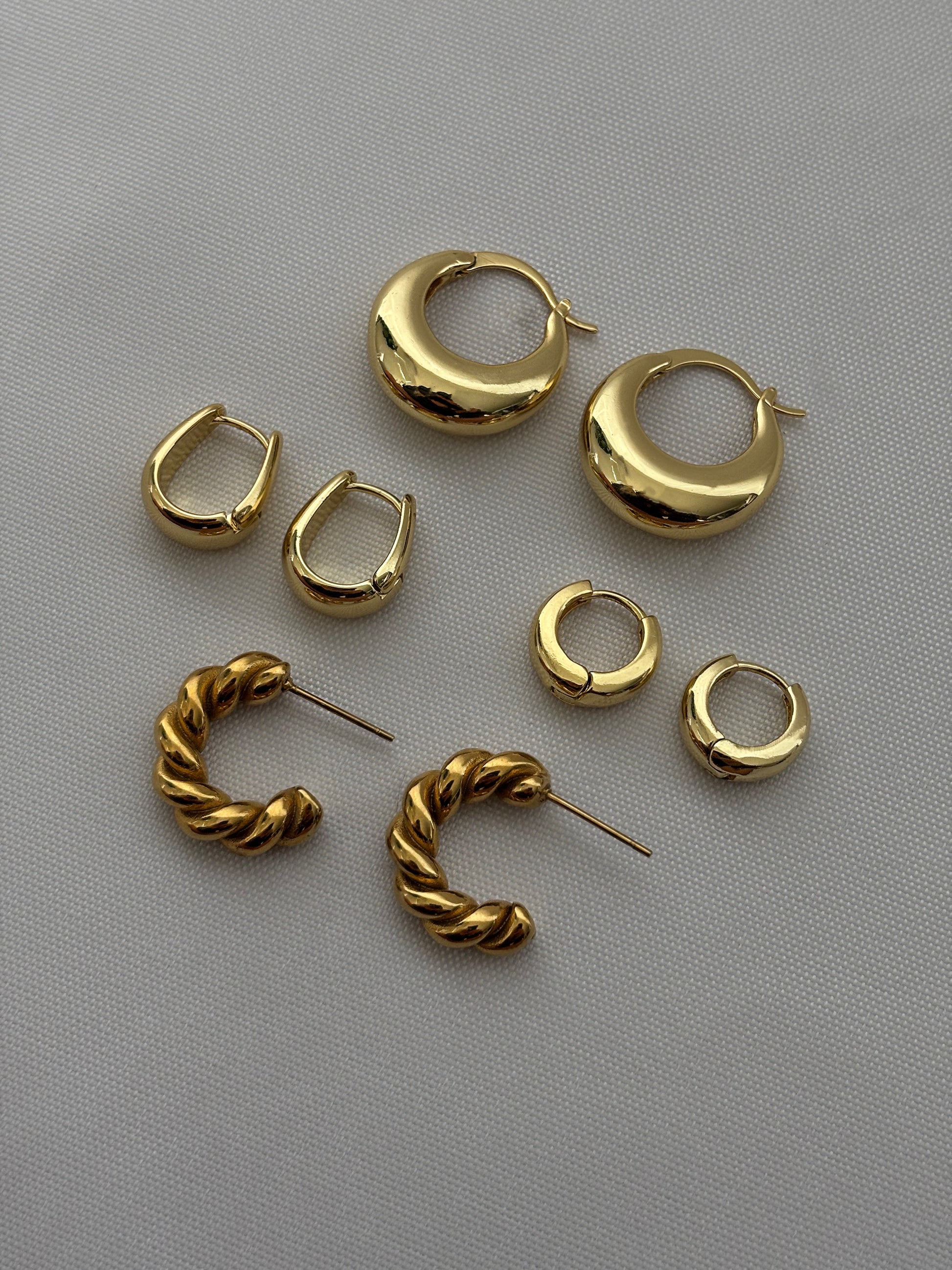 The Signature Set