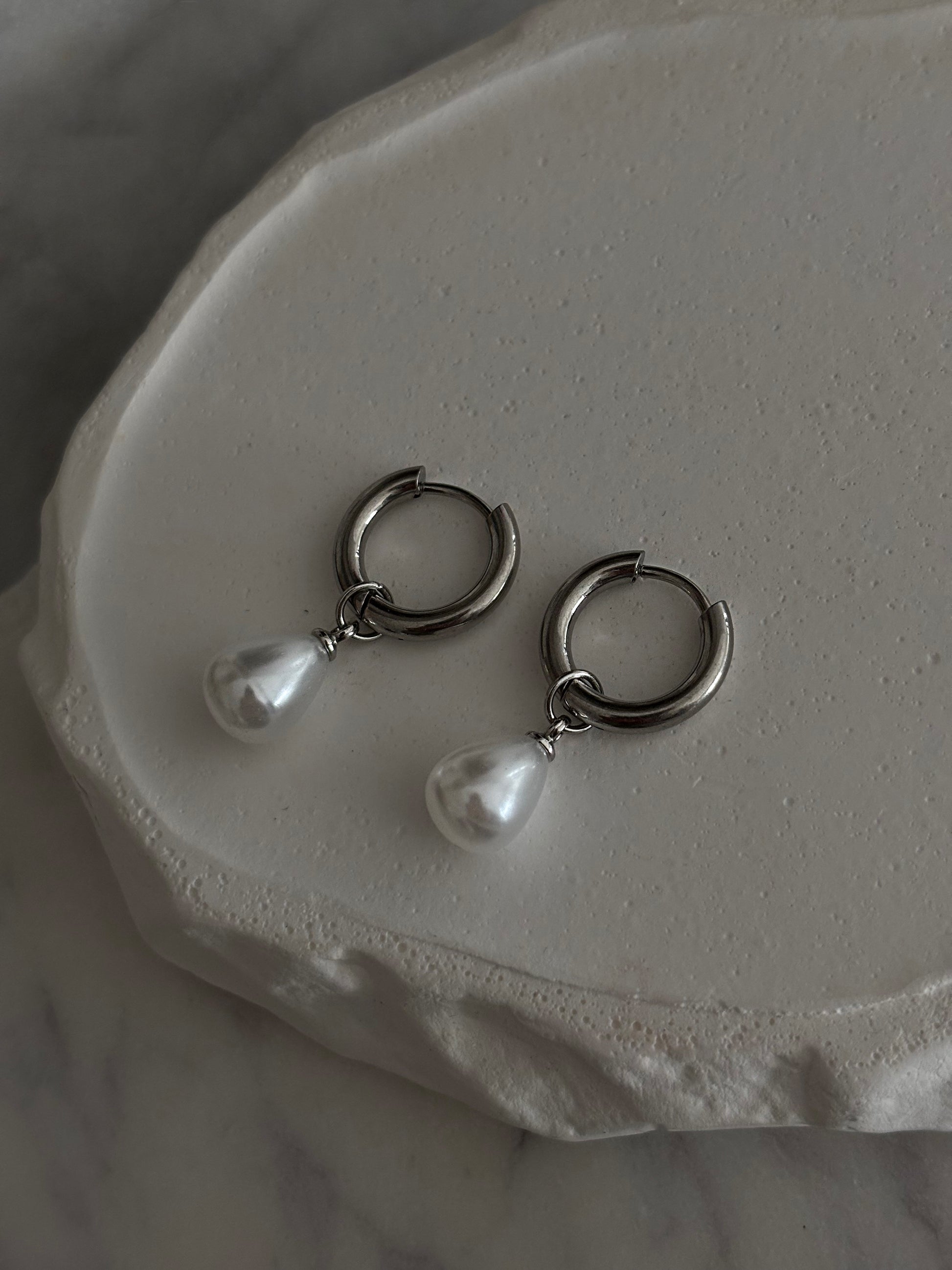 Luna Drop Silver