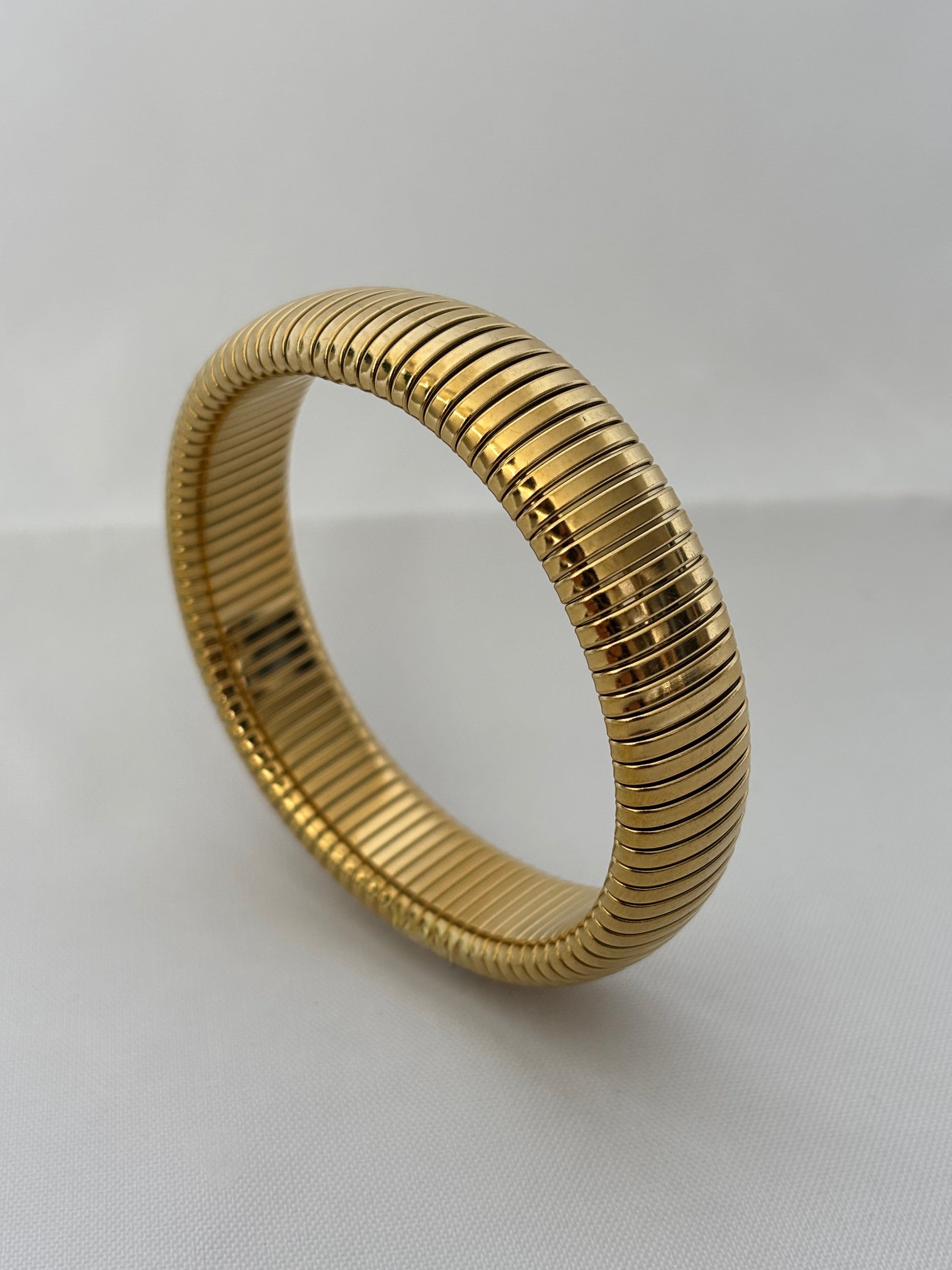 Ember Cuff 16mm