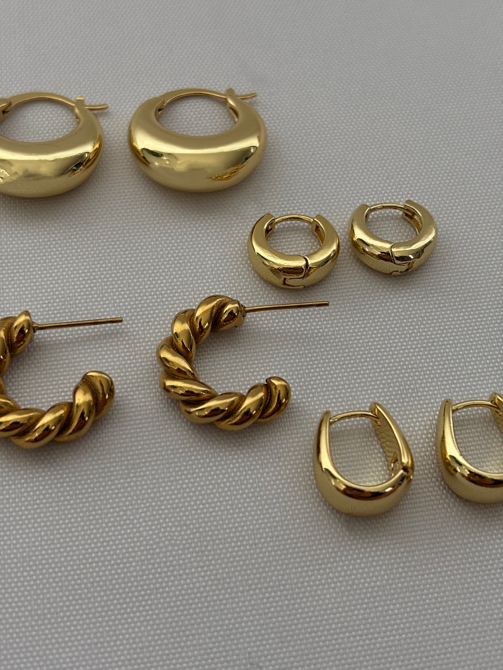 The Signature Set