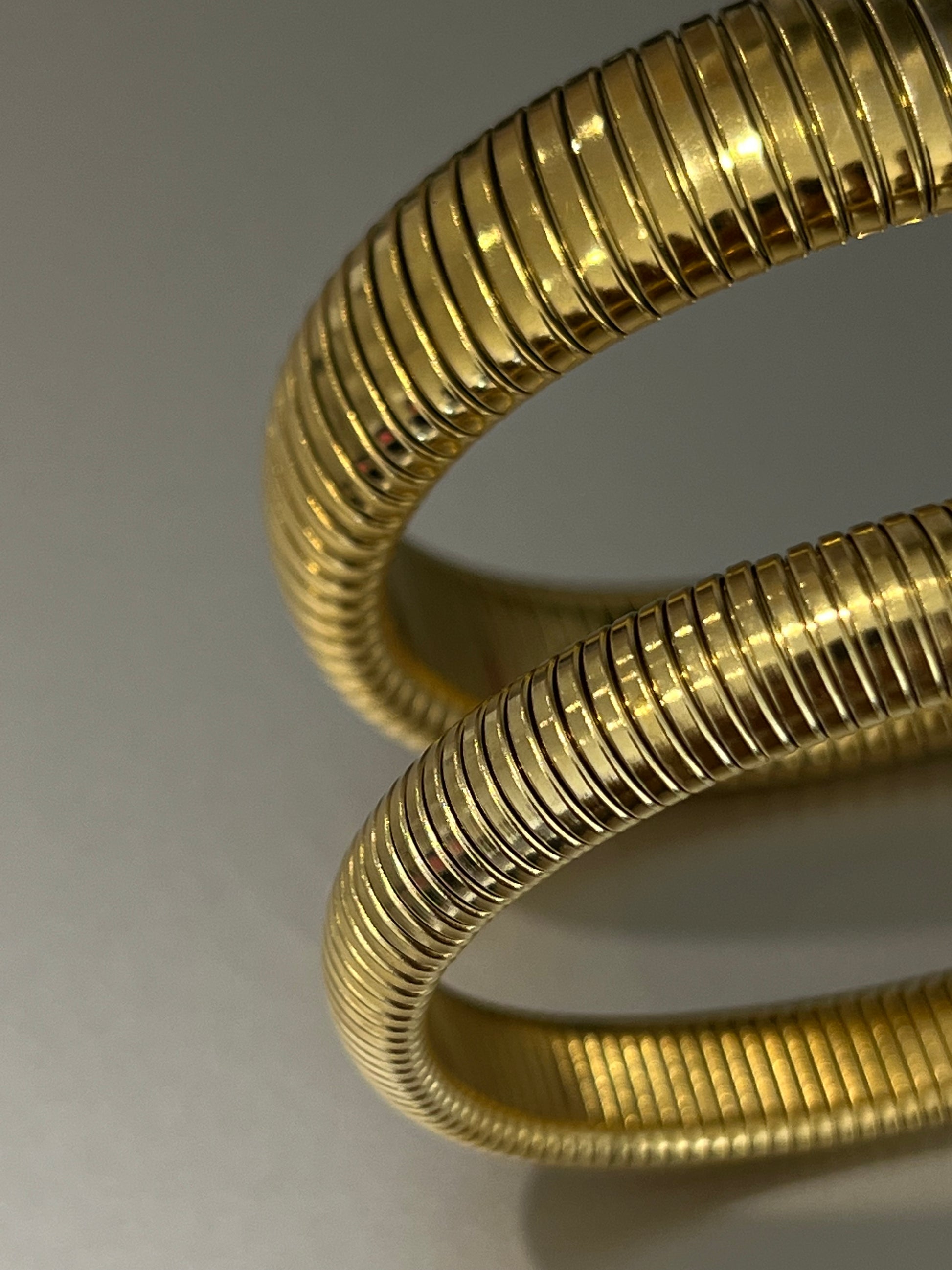 EverLuxe ember cuff duo. gold waterproof tarnish resistant bracelets