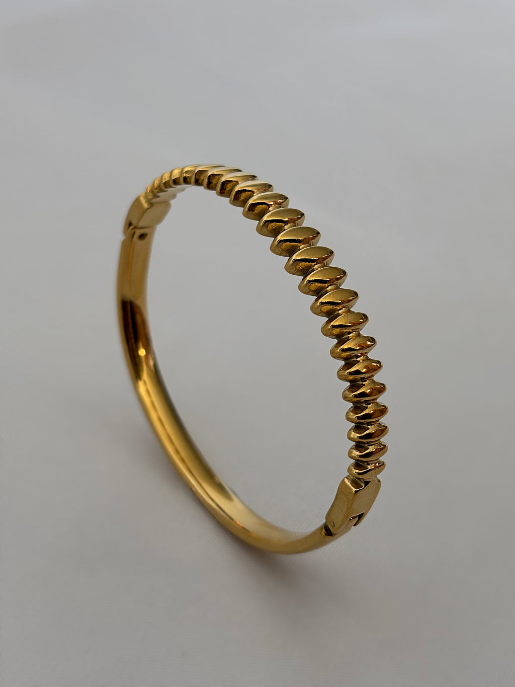 Lune Cuff